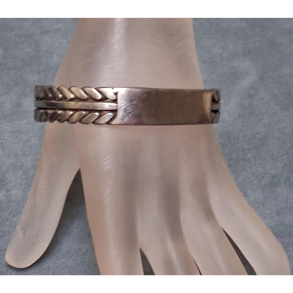 Vintage Brutalist Chain Cuff Bracelet Silver Tone ID Plaque Front